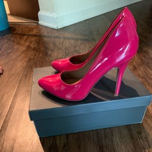 Hot pink patent heels